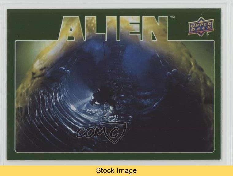 2017 Upper Deck Alien Movie Green Foil Retro Down a Tunnel #21 READ p1l