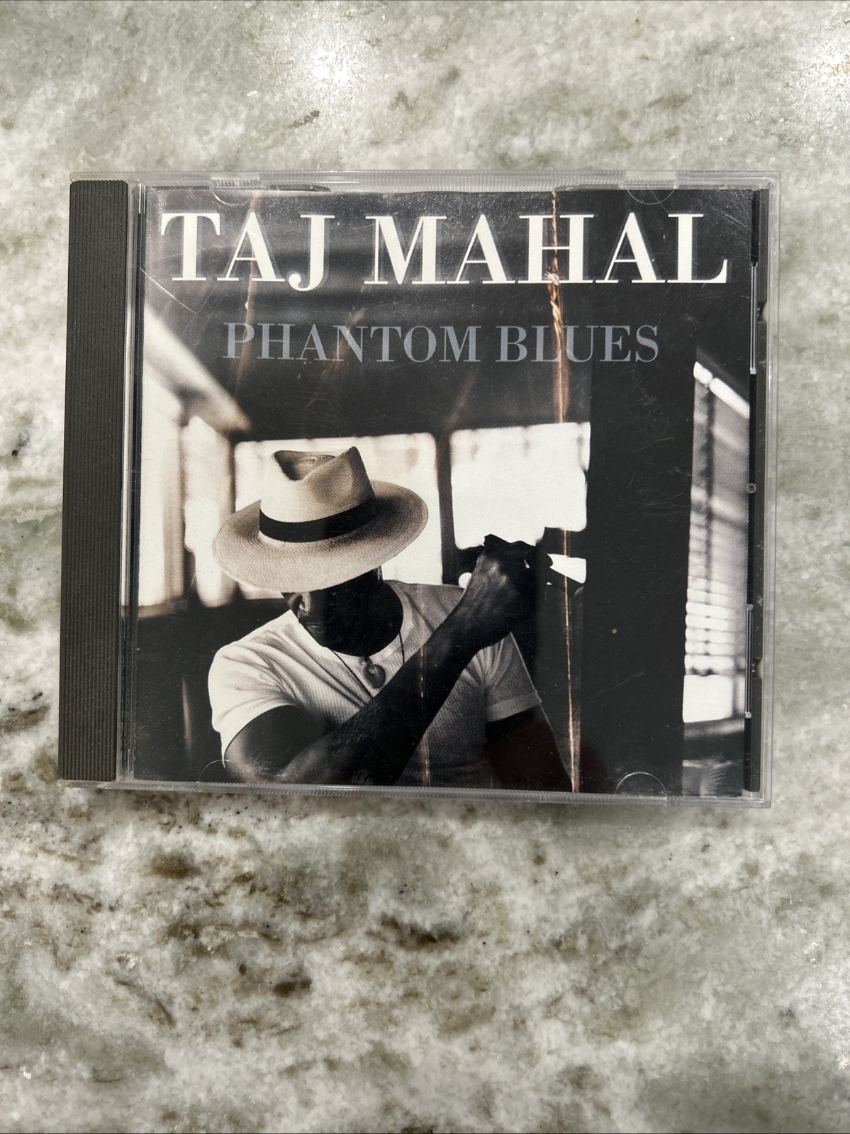 Phantom Blues by Taj Mahal (CD, Feb-1996, Private Music)  MINT DISC