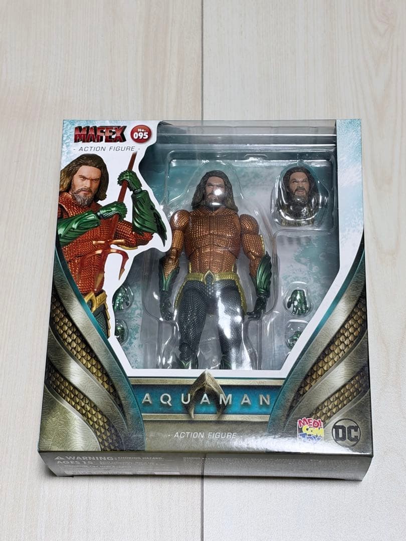 MAFEX AQUAMAN Aquaman figure unopened item