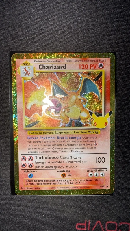 Charizard 30 th holo ita