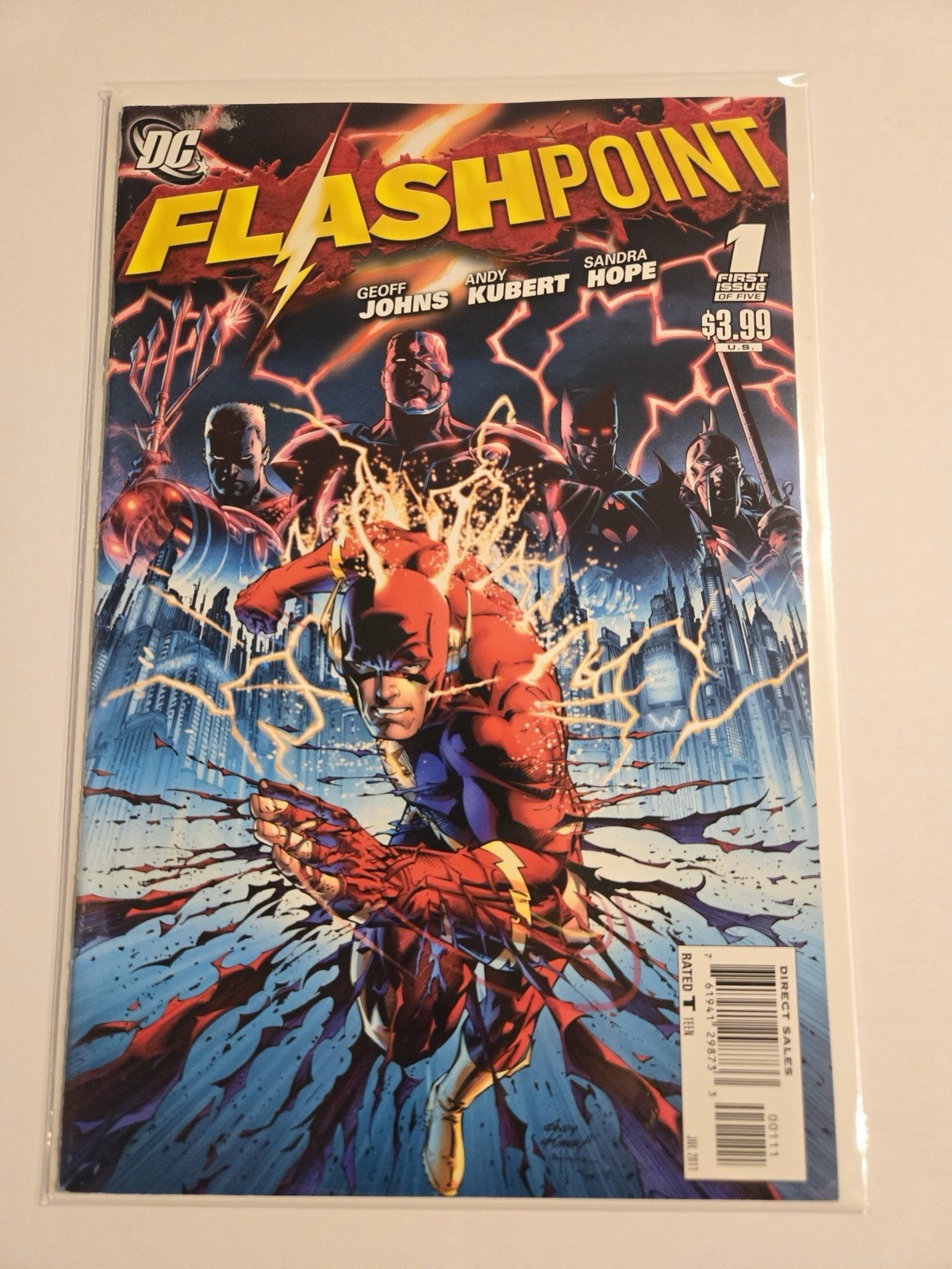 FLASHPOINT #1 DC COMICS 2011