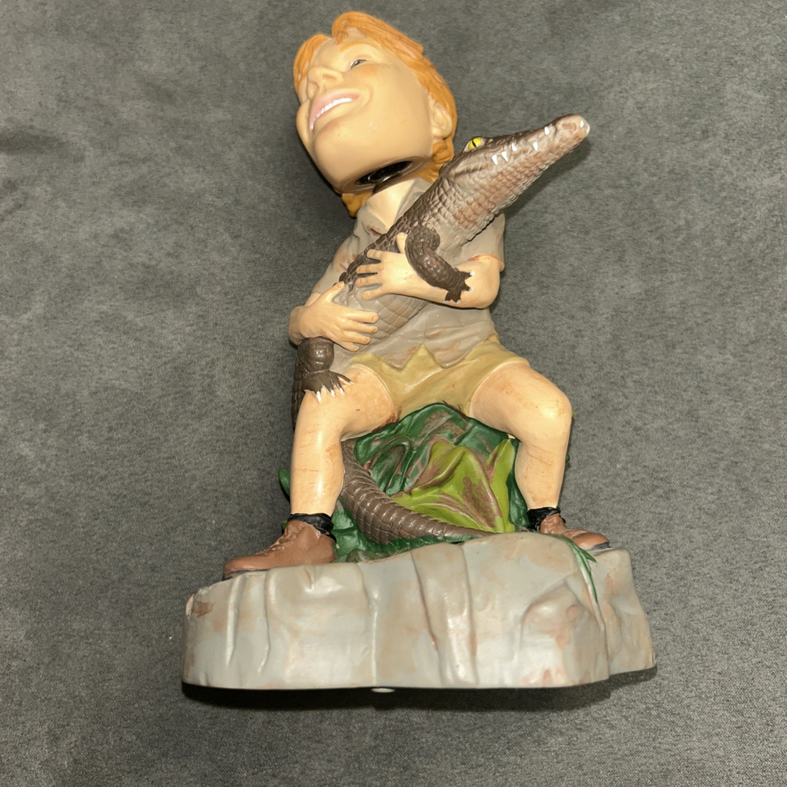 IL CACCIATORE DI COCCODRILLI BOBBLEHEAD PARLANTE FUNZIONA ALLA GRANDE Steve Irwin E2