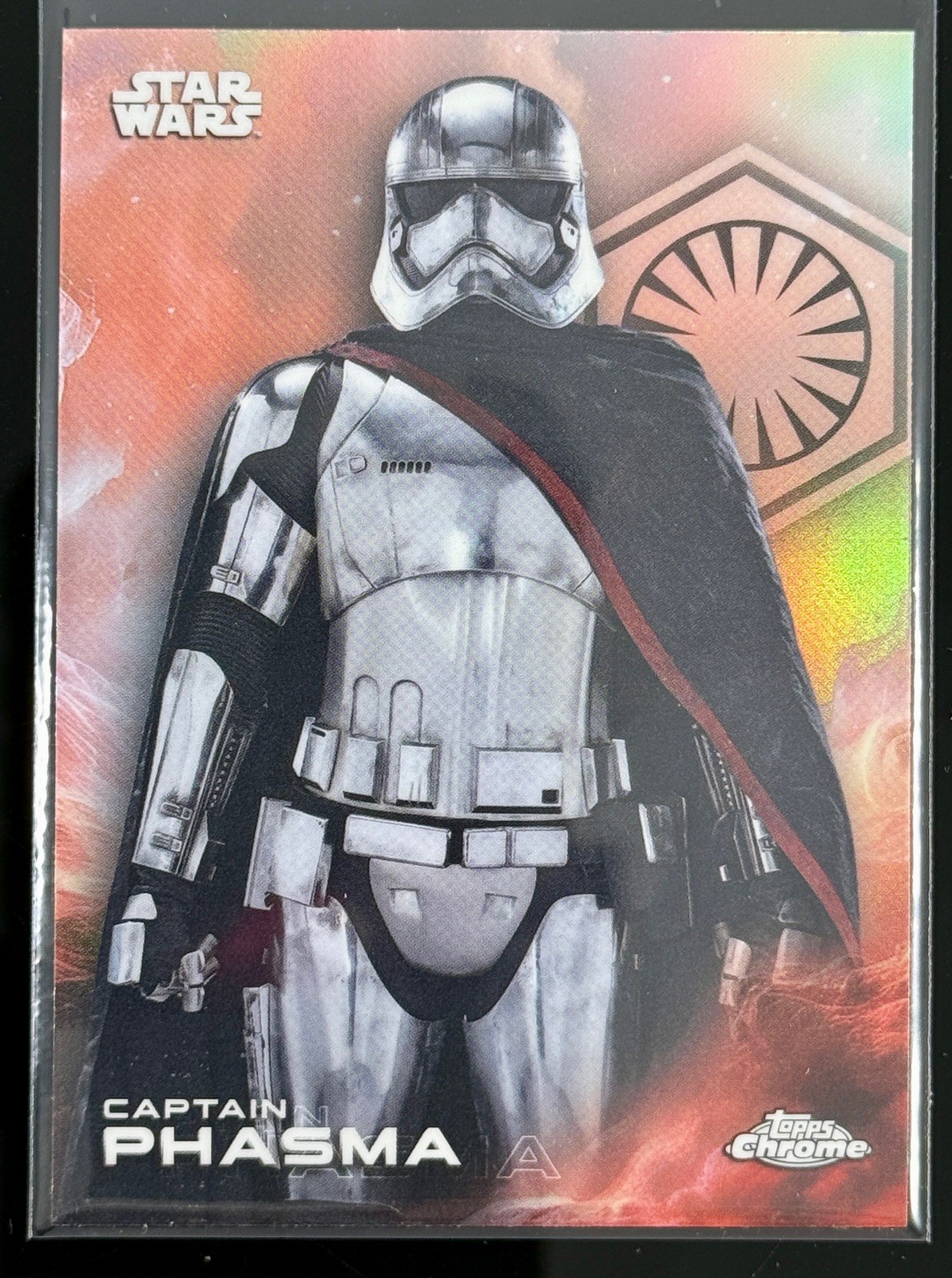 2025 Topps Chrome Star Wars Captain Phasma Refractor #19