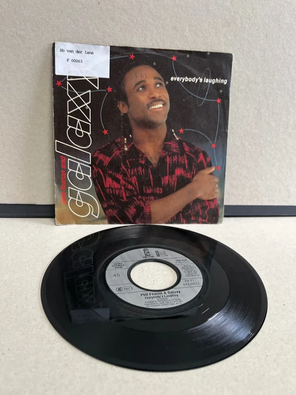 Galaxy Phil fearon 45 tours