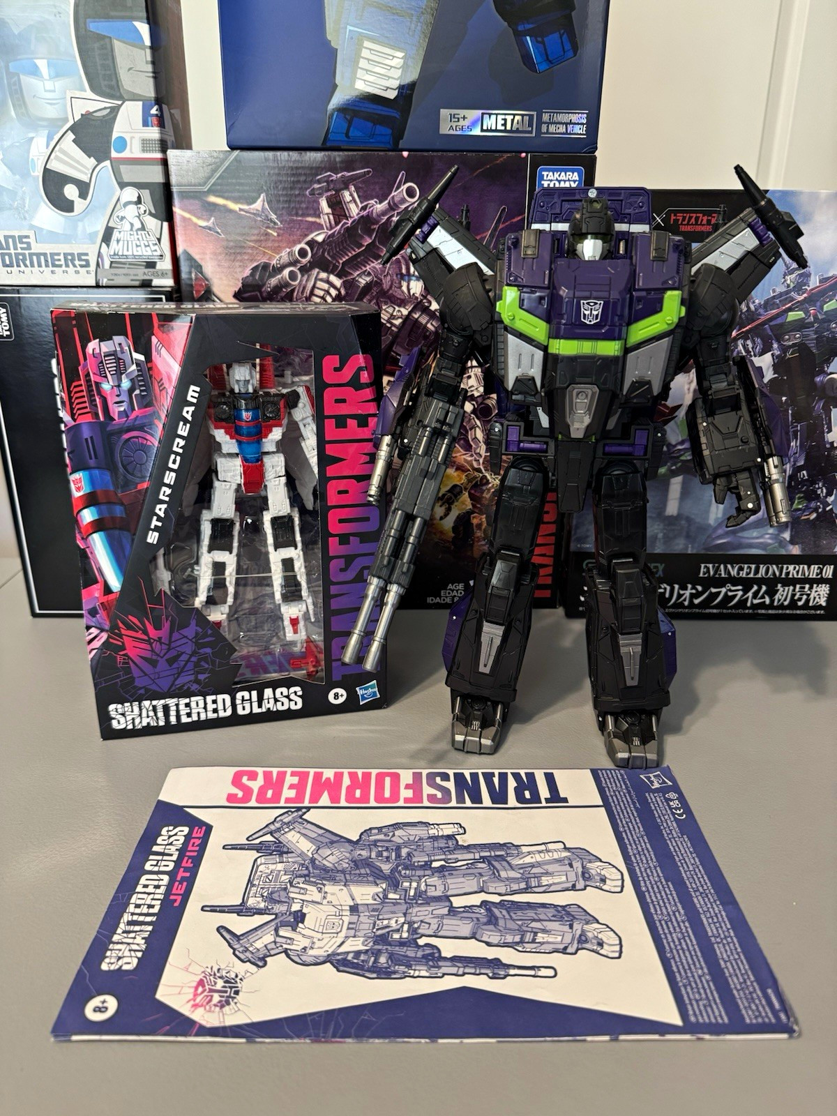 Hasbro Transformers Shattered Glass WFC Starscream and Jetfire Bundle