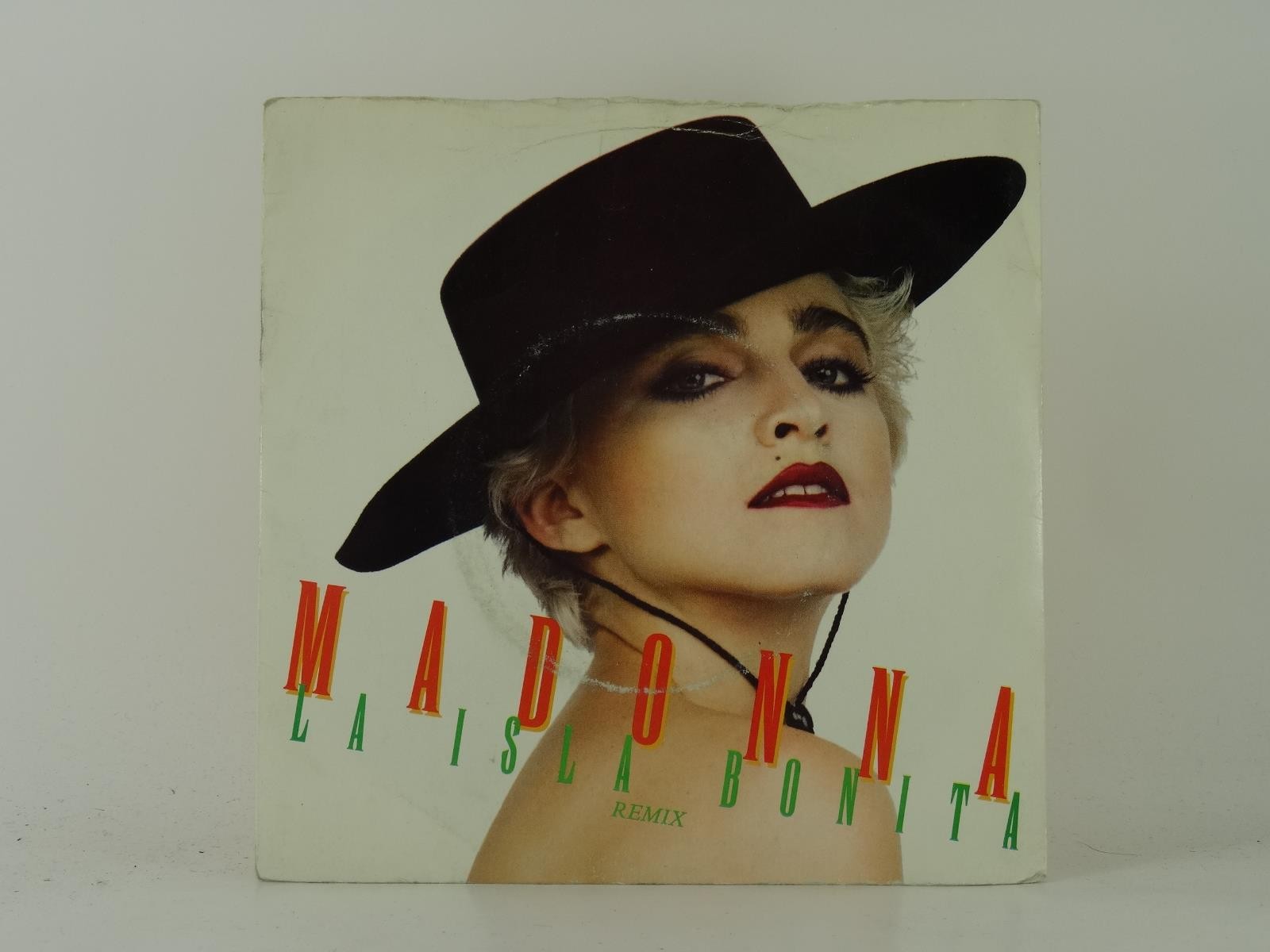 MADONNA LA ISLA BONITA (1) 2 Track 7" Single plus Picture Sleeve SIRE RECORDS