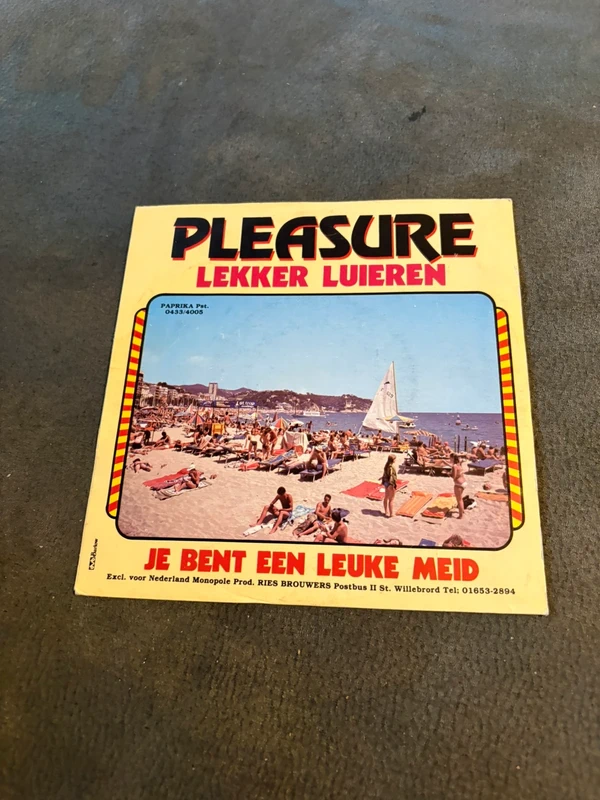Pleasure – Lekker Luieren single