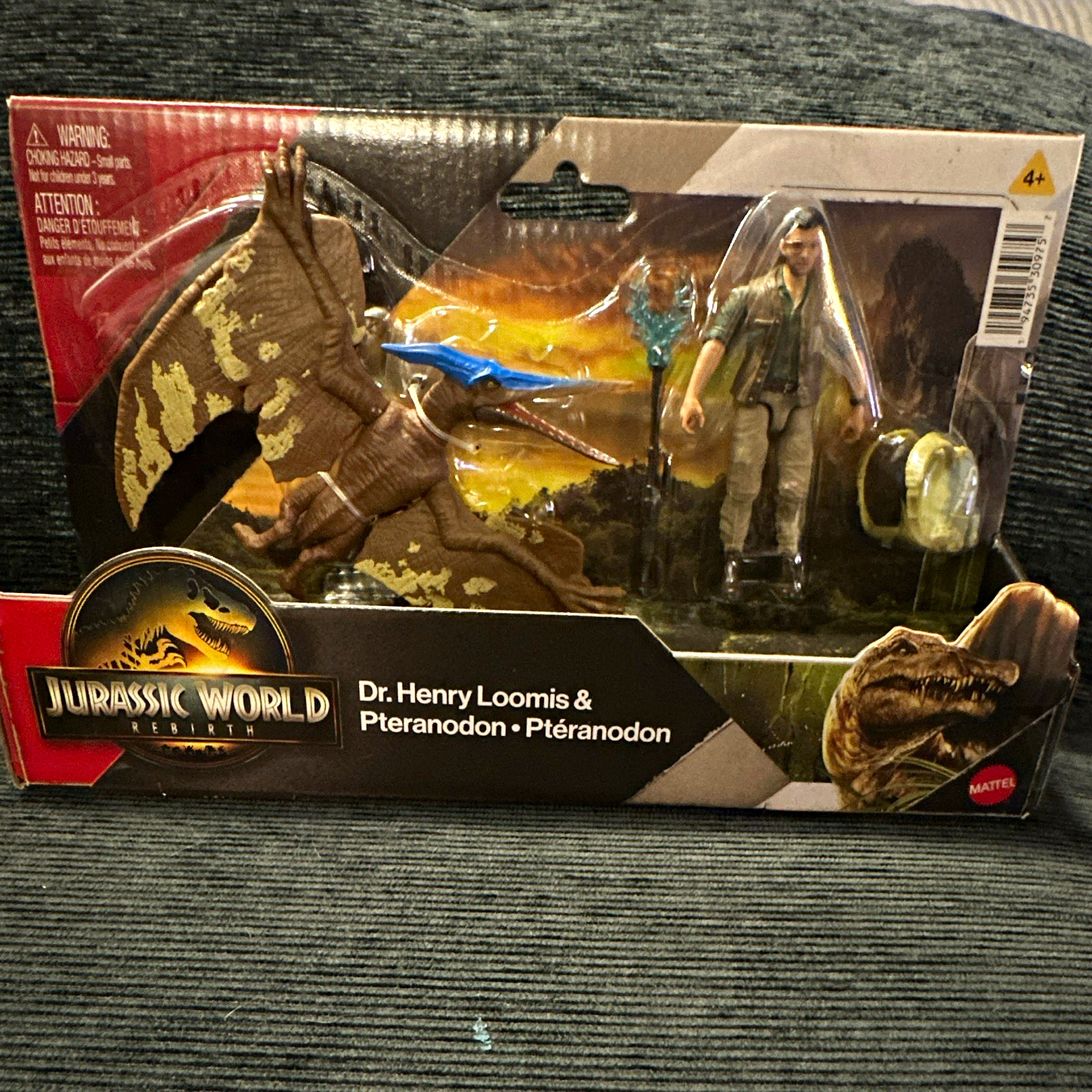 Mattel Jurassic World Dr. Henry Loomis & Pteranodon Figure Set, Plastic