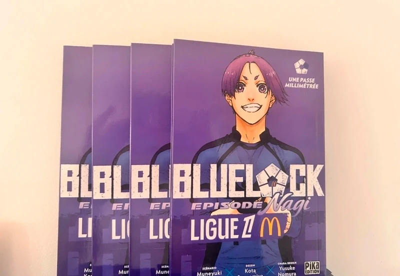 Livre violet McDonald's Blue lock