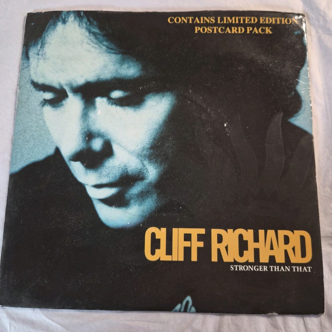 Cliff Richard Stronger Than That 7 Inch Vinyl Single Great Condition