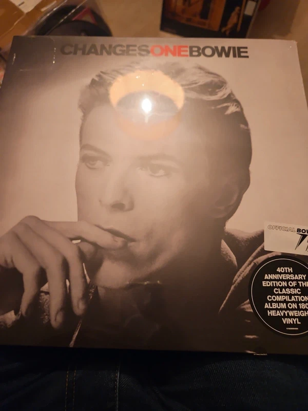 David Bowie ..Changes one. LP