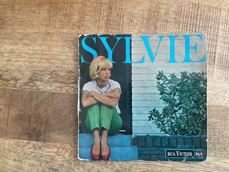 45 tours Sylvie Vartan - la plus belle pour aller danser
