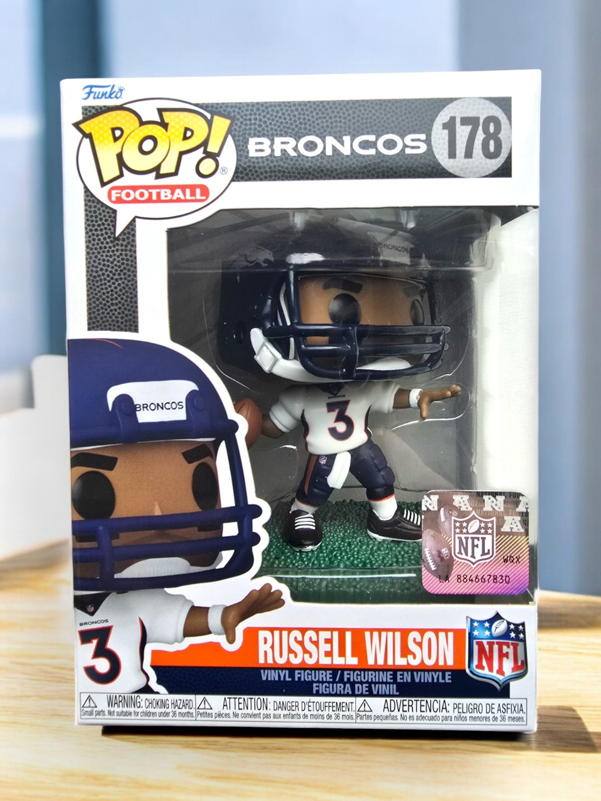 Funko pop bronco NFL Legends Russell wilson 178 Neuf