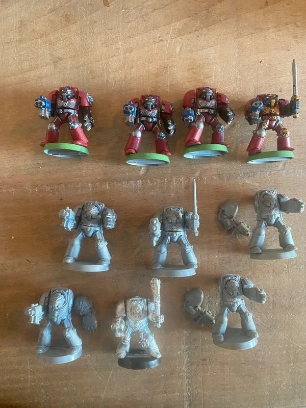 10 plastic terminators and 1 metal terminator chaplain