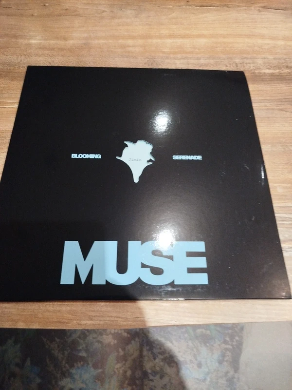 Vinyle couleur muse Jimin blooming serenase
