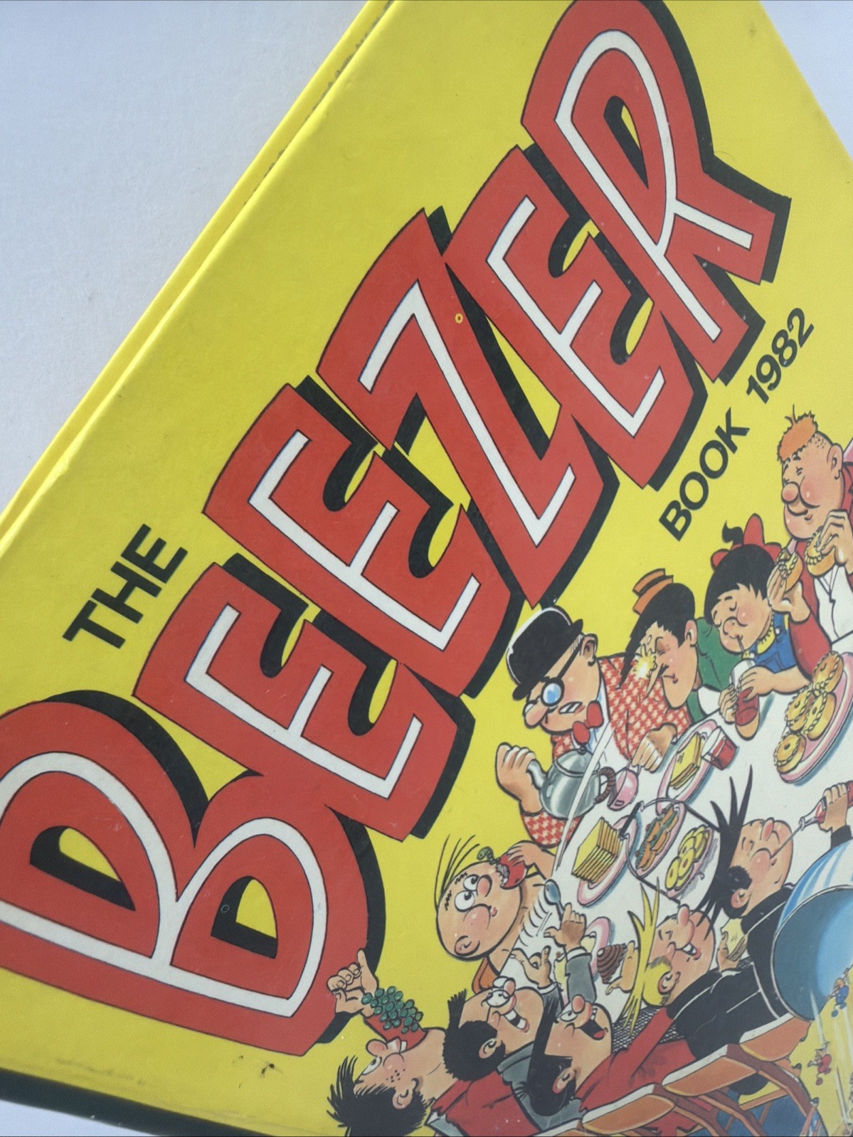 THE BEEZER Christmas Annual 1982- Vintage / Nostalgic / Retro Gifts