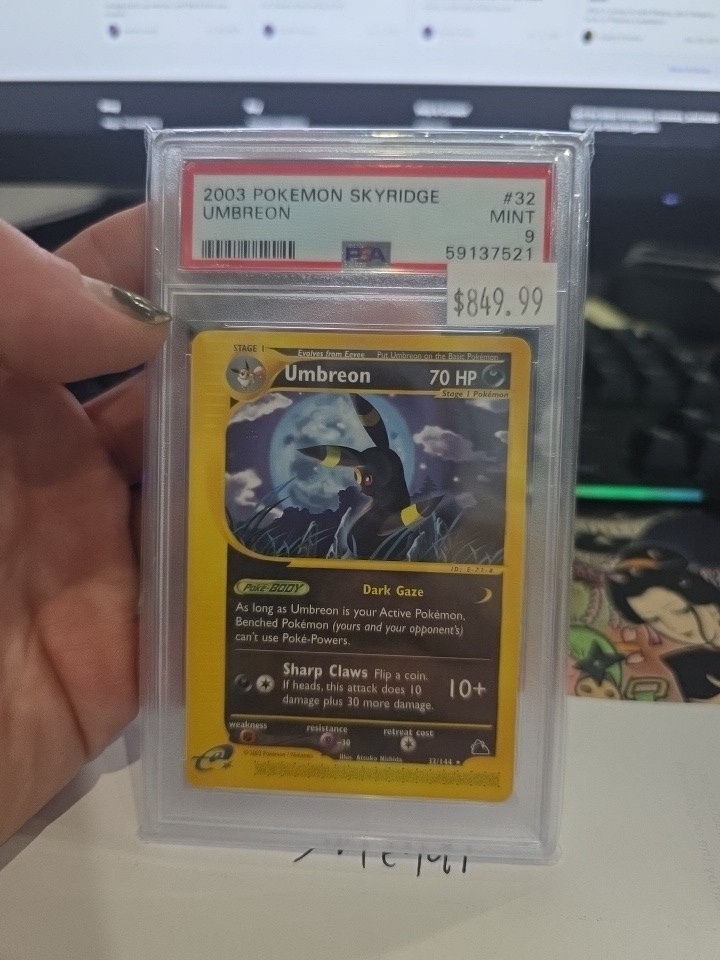 2003 POKEMON SKYRIDGE UMBREON #32 PSA 9 Mint
