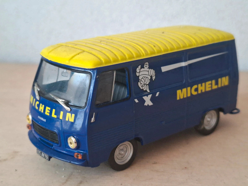 Modellino Peugeot Michelin 1/43