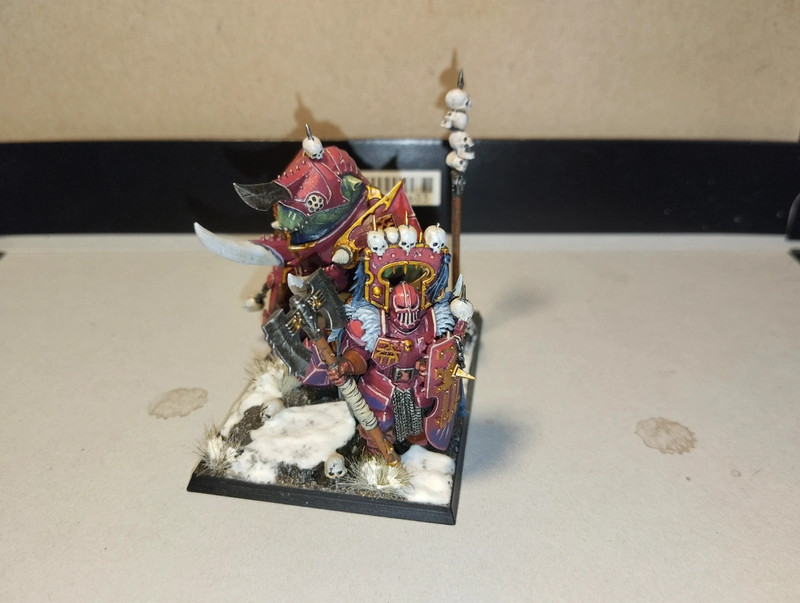 Warhammer The Old World chaos warriors guerriers du chaos seigneur sur monture démoniaque