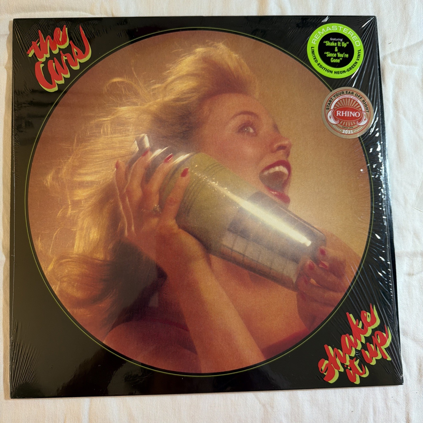 Cars Shake It Up Rhino Neon Green Vinyl  NM/NM In Shrik/Hype