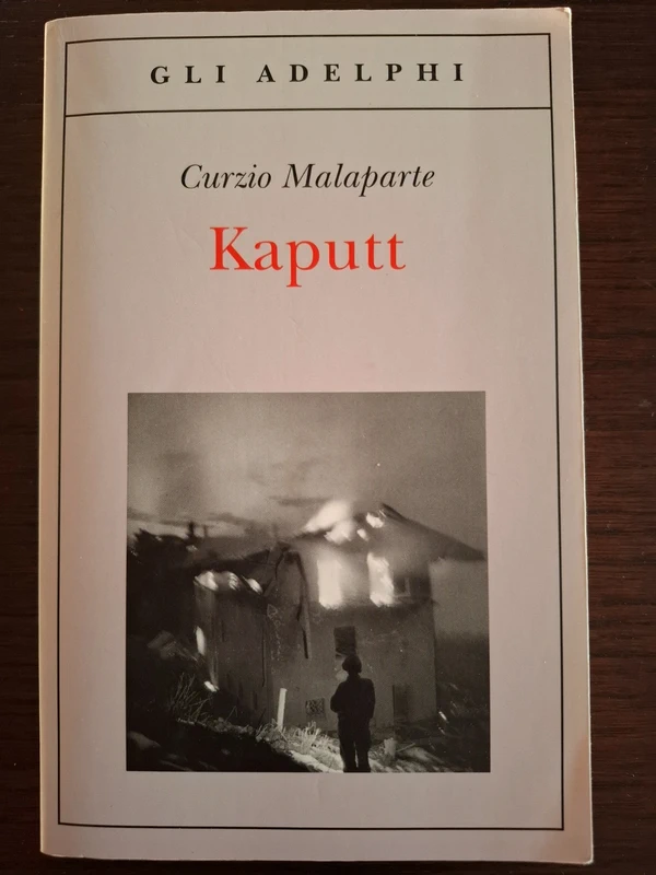 Libro Kaputt di Curzio Malaparte edizione Adelphi