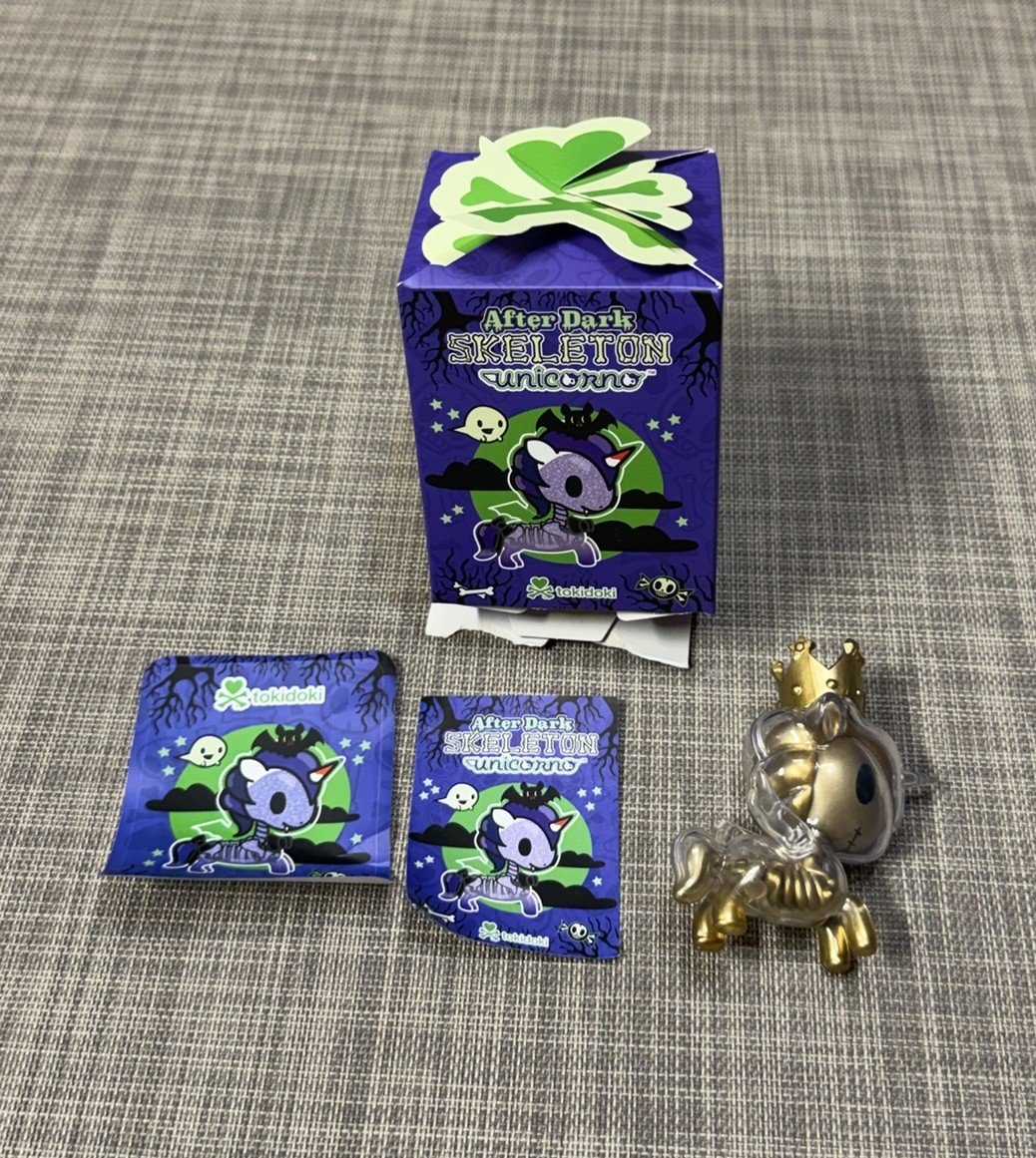 Tokidoki After Dark Skeleton Unicorno Blind Box Prima Donna senza scatola