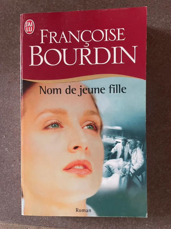 Livre de poche « Nom de jeune fille »