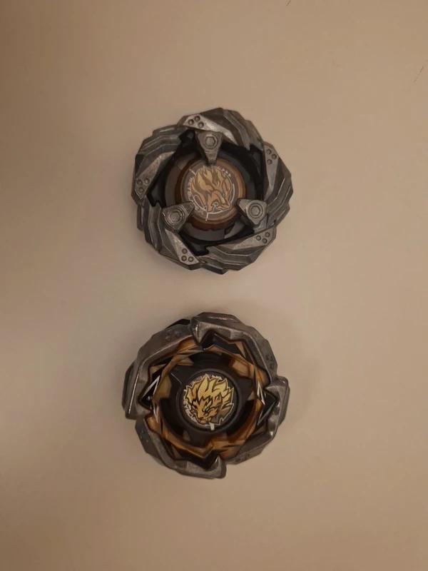 Beyblade x solo lame