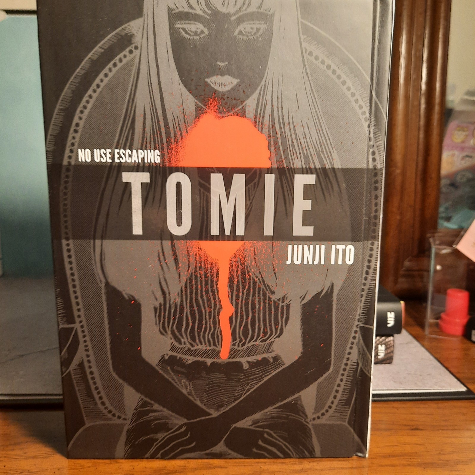 📚 Tomie by Junji Ito Horror Manga Ufficiale Inglese Viz Media 9781421590561