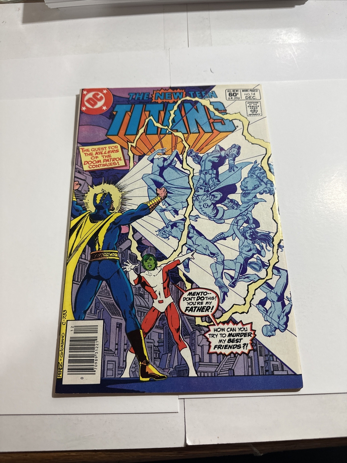 THE NEW TEEN TITANS #14 Wolfman Perez DC Comics 1982 5.0 Or Better MM22