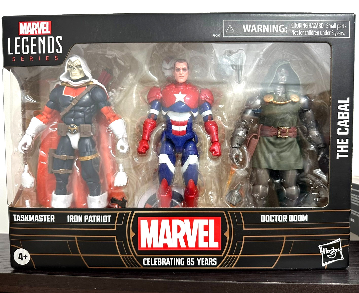 Marvel Legends Modellino Dr. Doom, Iron Patriot & Taskmaster confezione da 3 pezzi nuovo