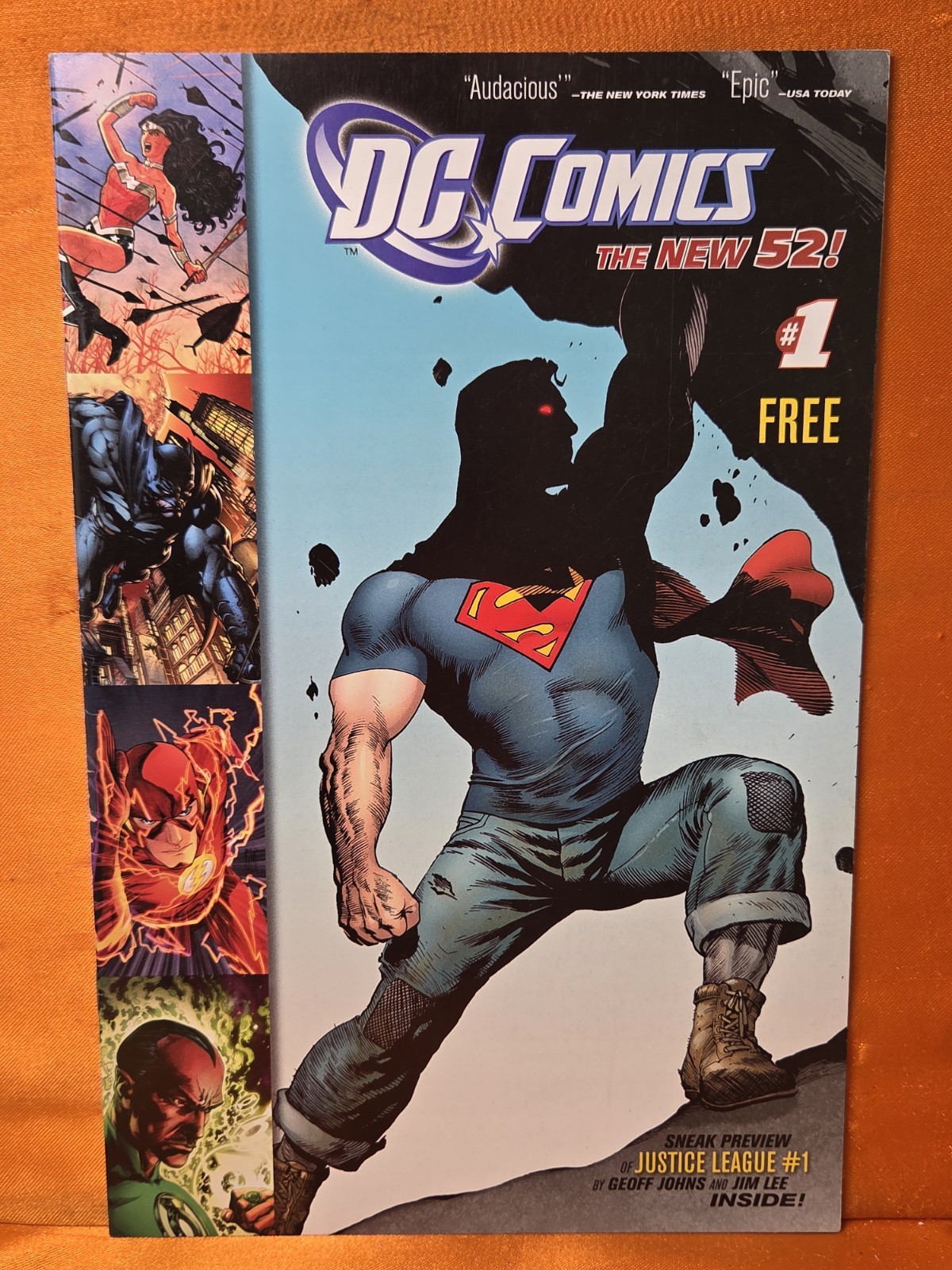 DC Comics New 52 #1 VF Free Comic Book Day 2011 J2