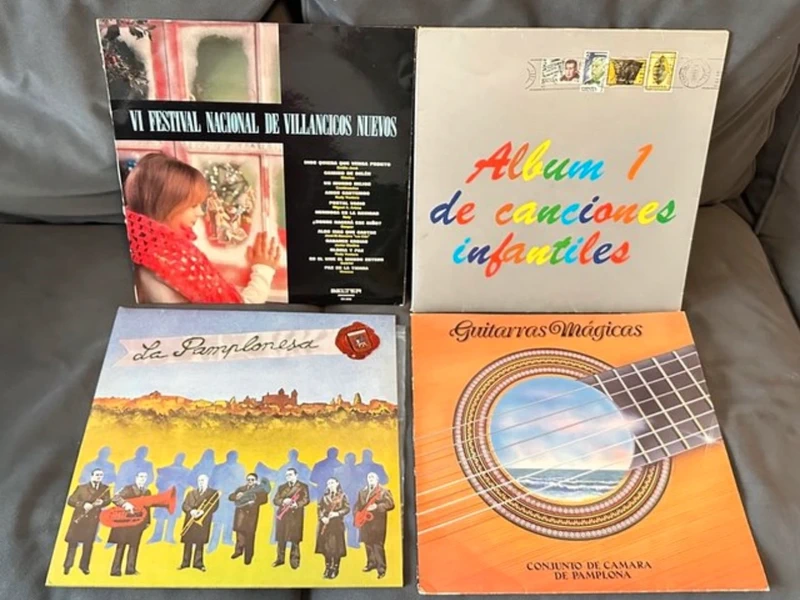 Lote 4 vinilos de Pamplona y Navarra