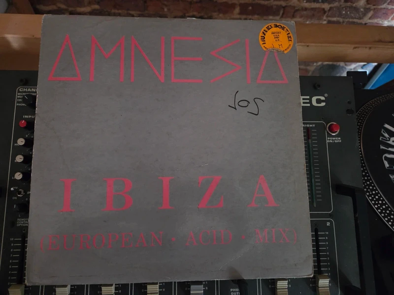 Amnésie - Ibiza (Européen/Acid Mix)