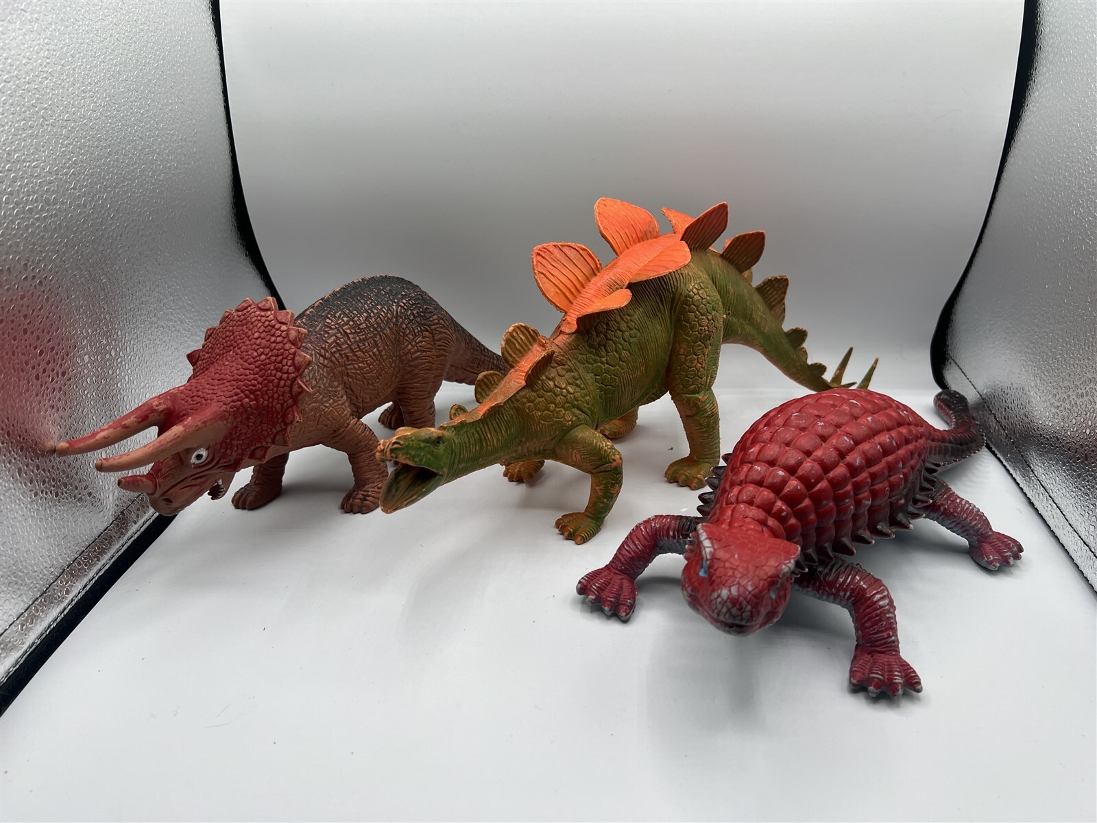 DINOSAURO VINTAGE 1986 LOTTO DI 3 ANKYLOSAURUS STEGOSAURUS TRICERATOPS