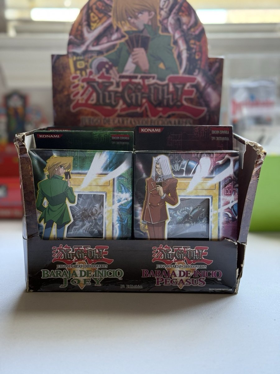 Yu-Gi-Oh Starter Deck Joey + Pegasus 1st Edition New Spanish W/store display