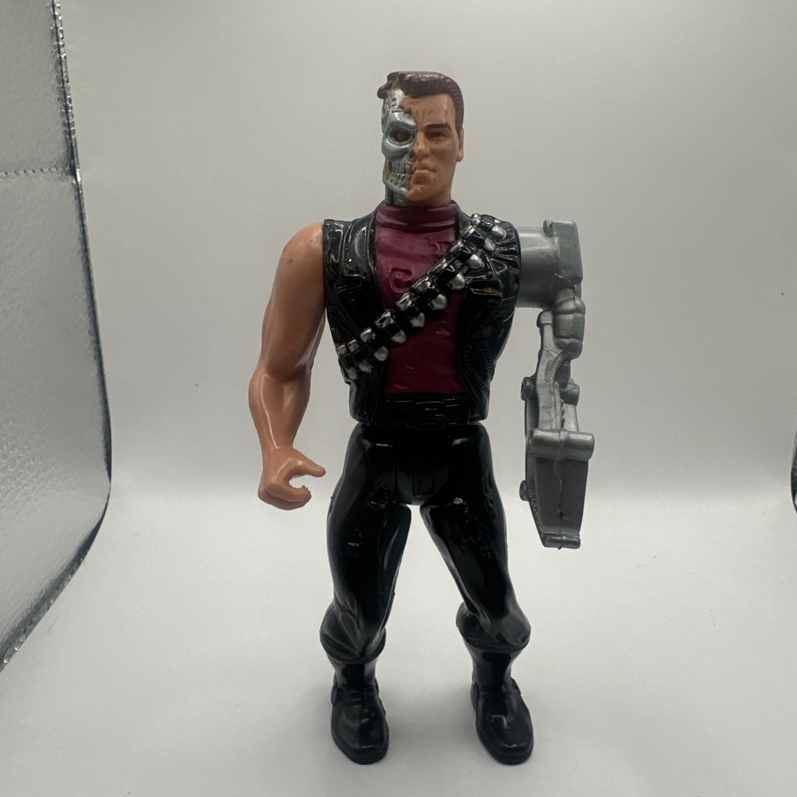 Modellino T2 Power Arm Terminator 5,5" Arnold Kenner vintage 1991 incompleto