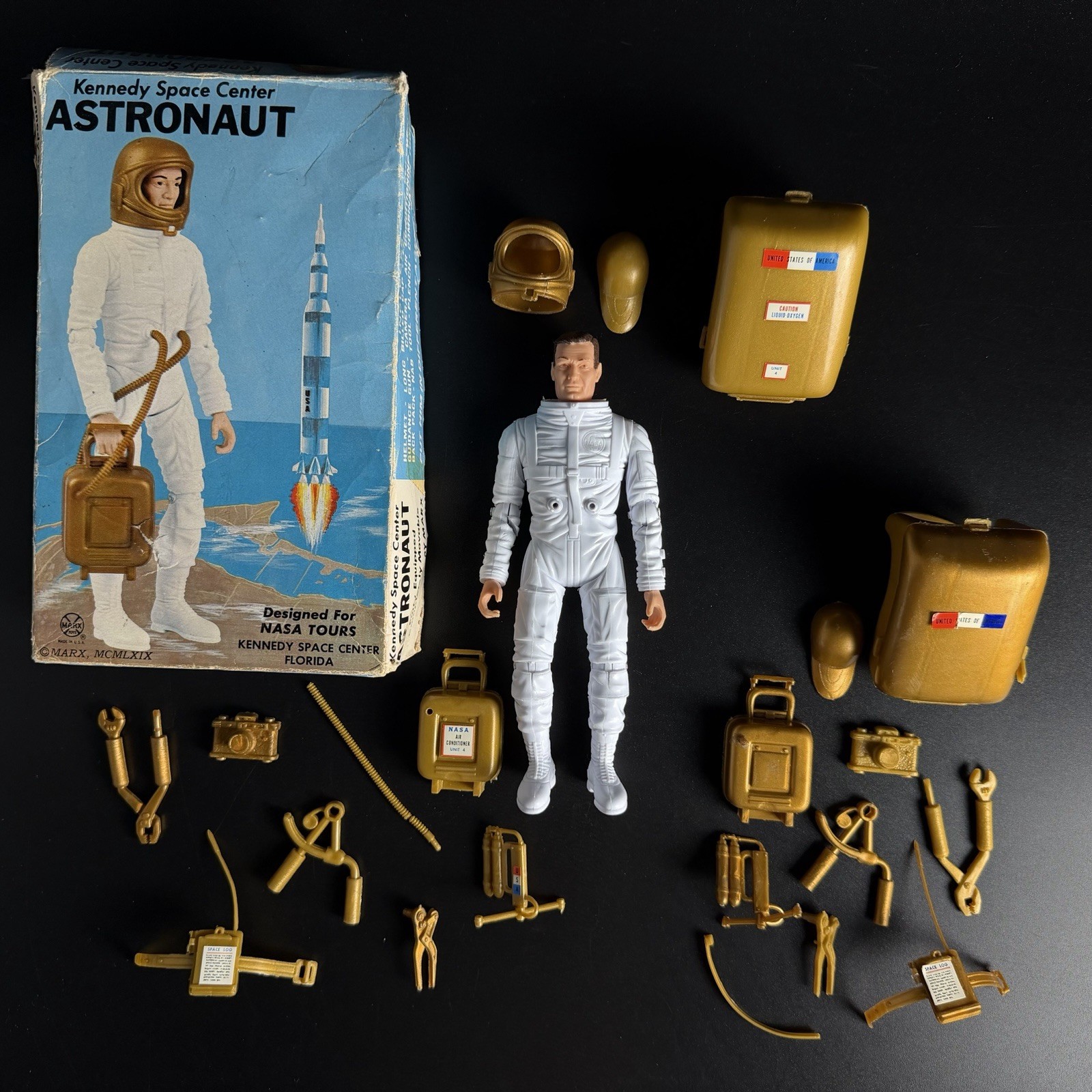 VNG 1969 Marx Toys Kennedy Space Center Astronaut Figure Box & Accessories +Xtra