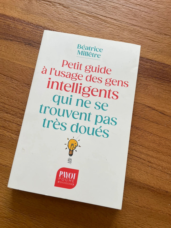 Petit livre de poche
