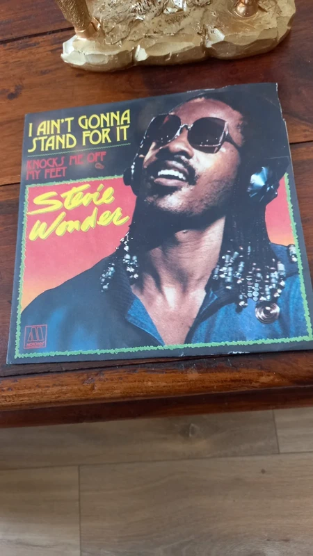 Vinyl (45t) stevie wonder "i aint gonna stand for it"