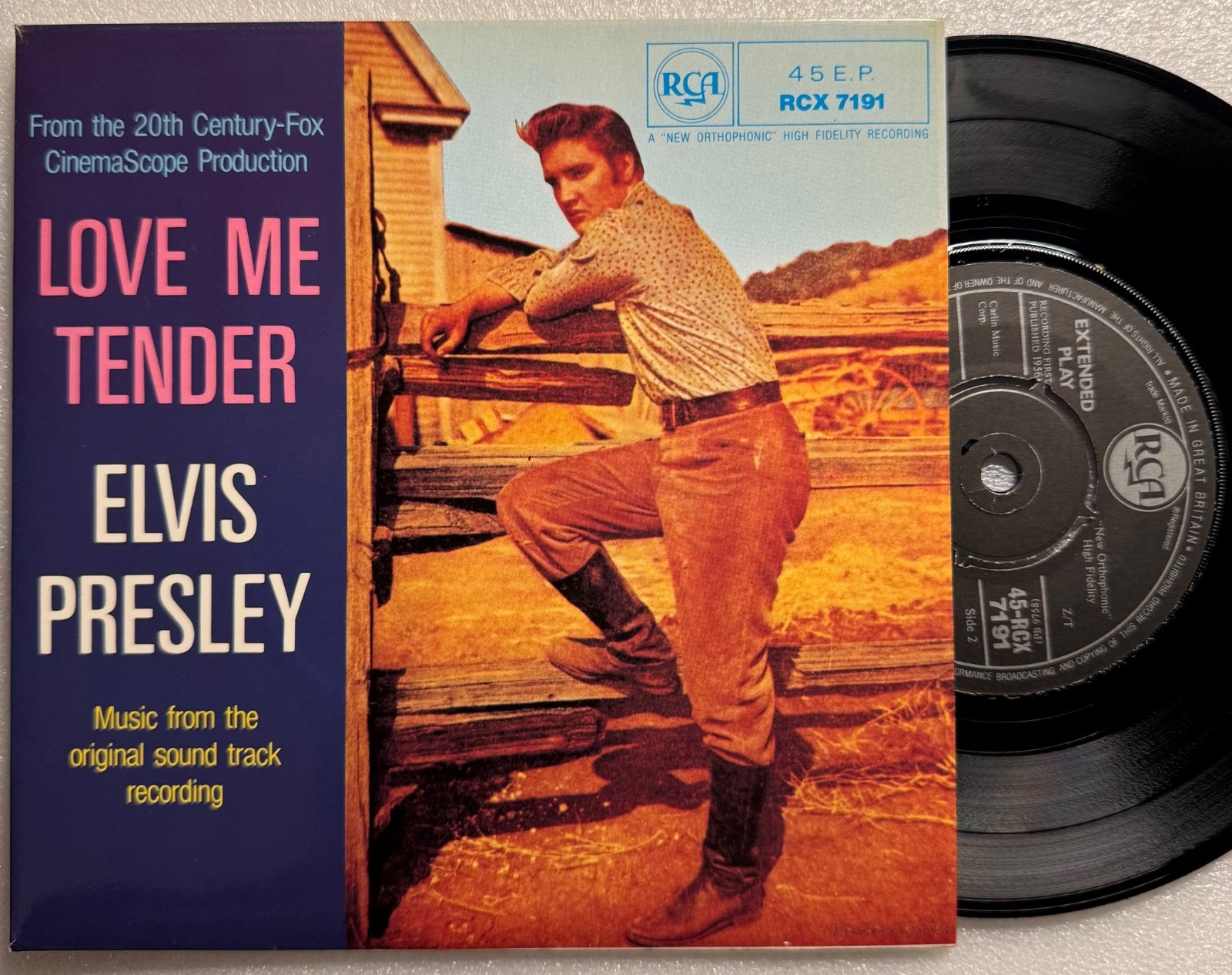 ELVIS PRESLEY  LOVE ME TENDER - LET ME - POOR ME  RCX 7191  EP RCA 45  7" UK