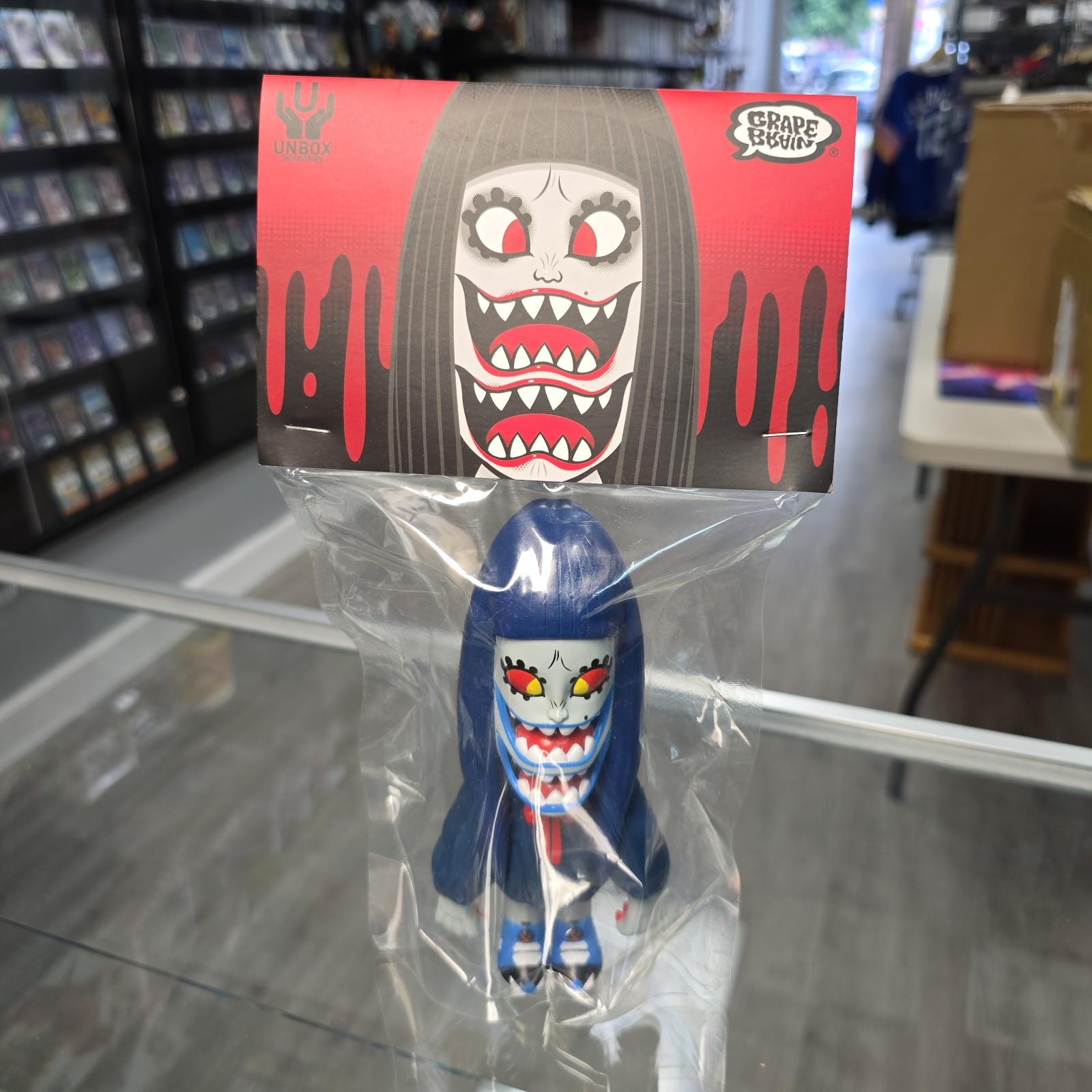 UVA CERVELLO GERAGERA Massimo Sofubi Gimmick Figura in vinile morbido blu
