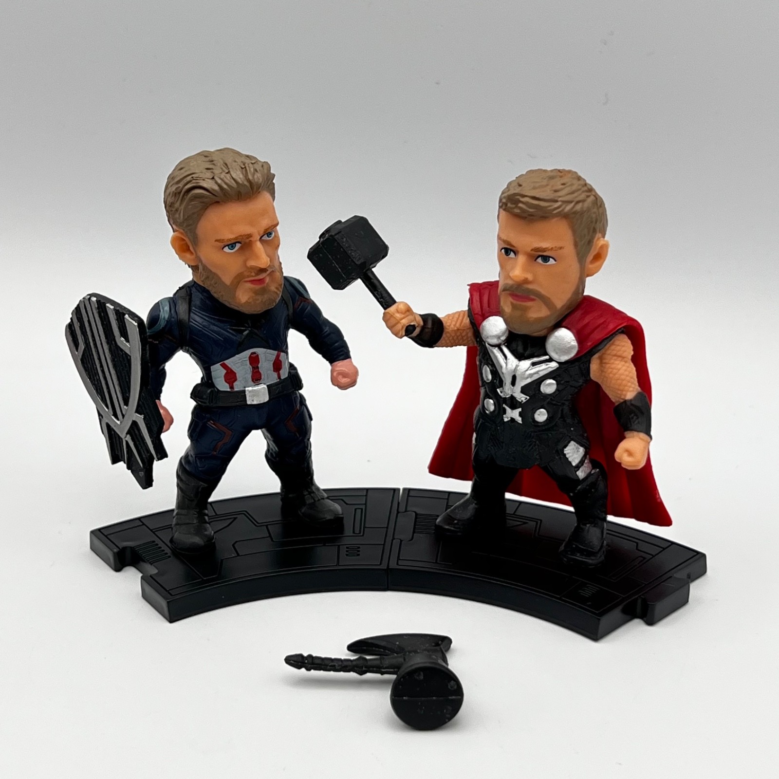 Marvel Avengers Thor & Captain America Mini Figures Set Interlocking Base 3" #18