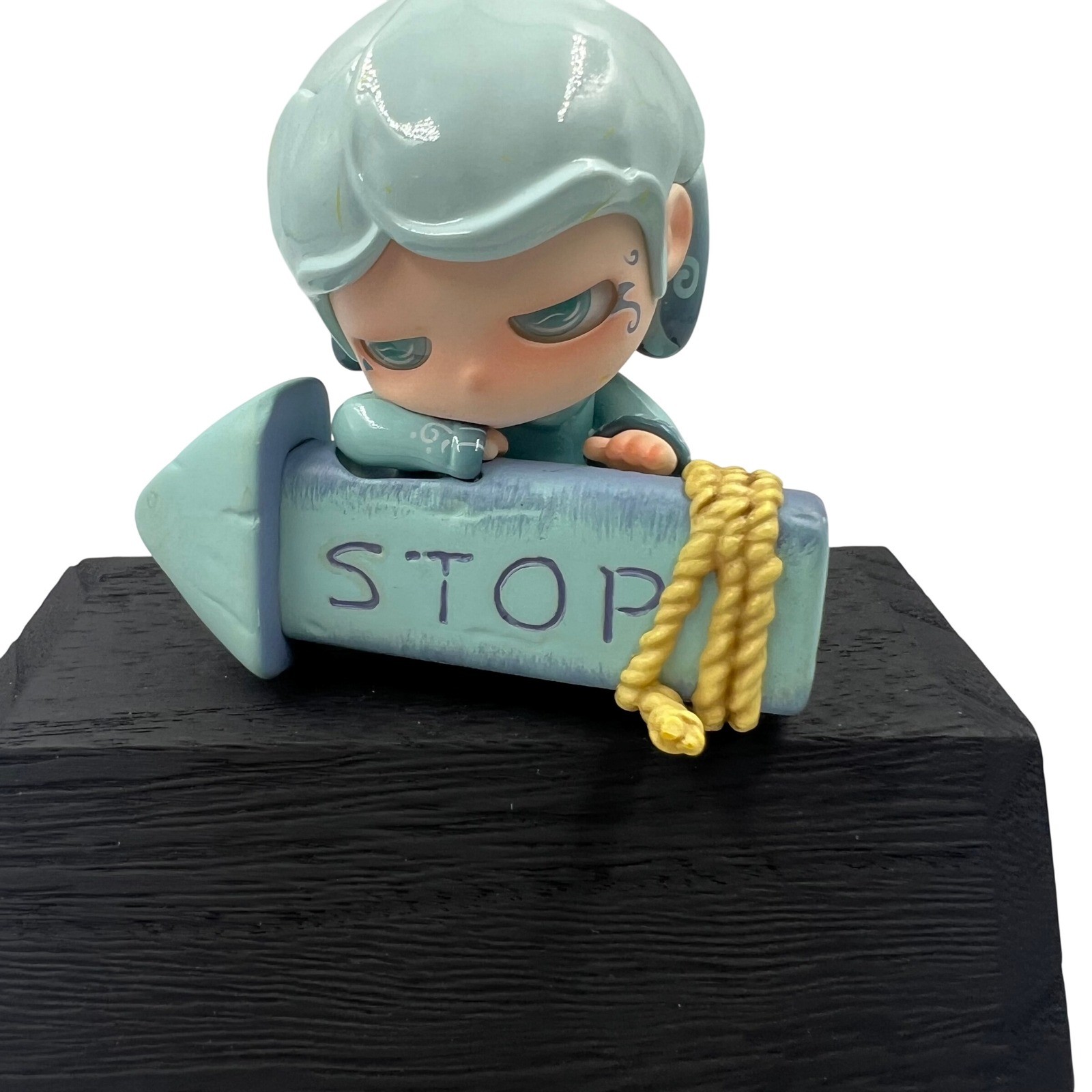 GOHO Mo I Know Me Series Lost Road Modellino Designer Confermato Accessorio Insegna STOP