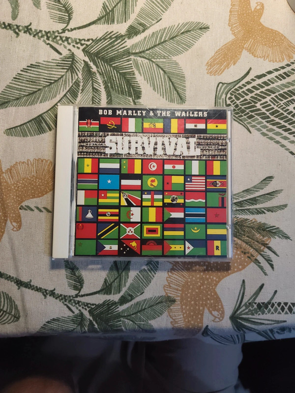 CD Bob Marley the wailers Survival