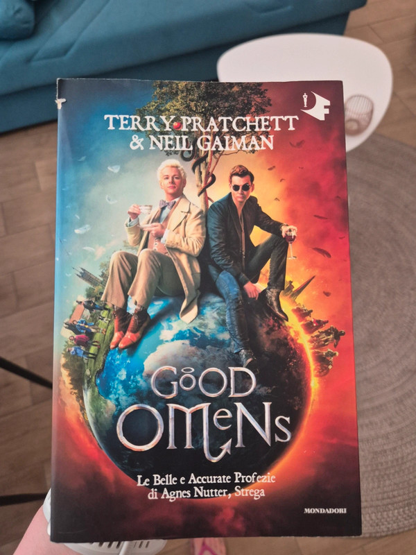 Romanzo "Good Omens"