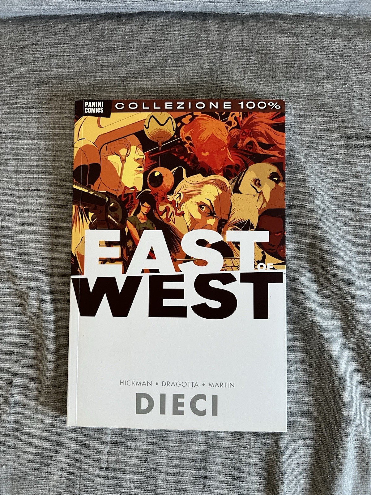 East Of West 10 Italiano Panini 100%