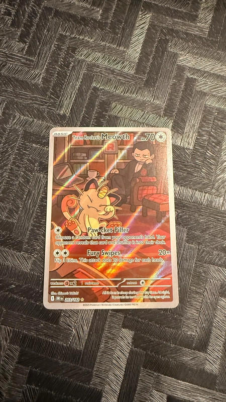 Team rocket’s meowth 203/182