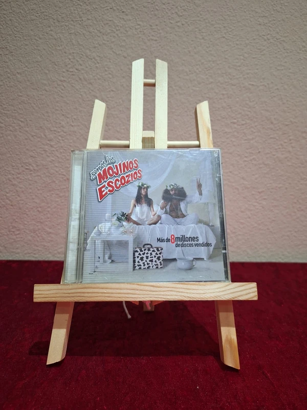 Mojinos Escozios - Opera Rock Triunfo
