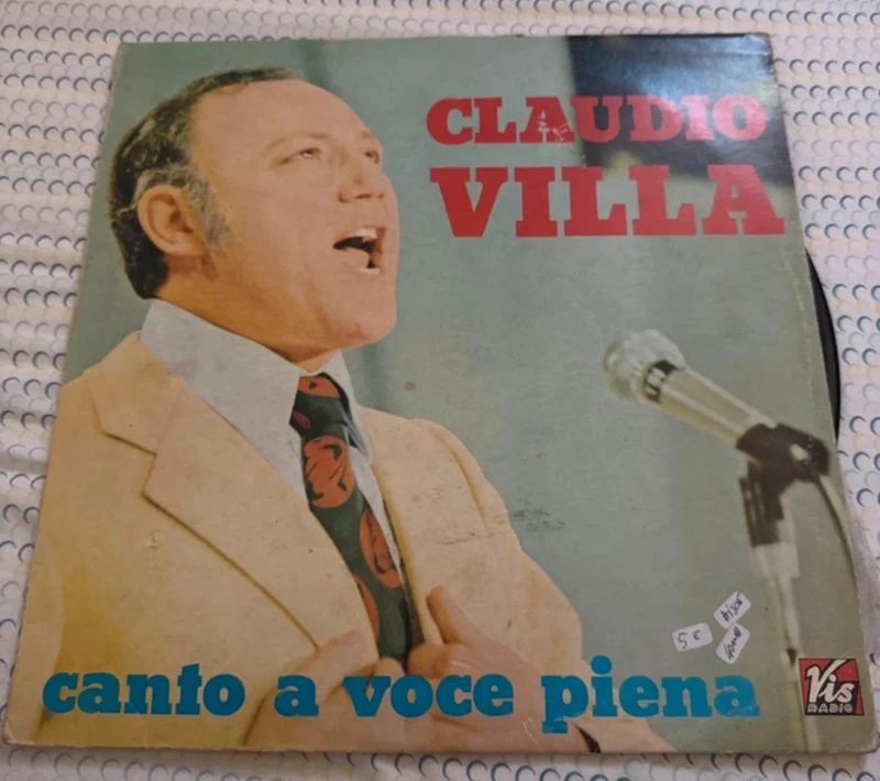 Claudio Villa